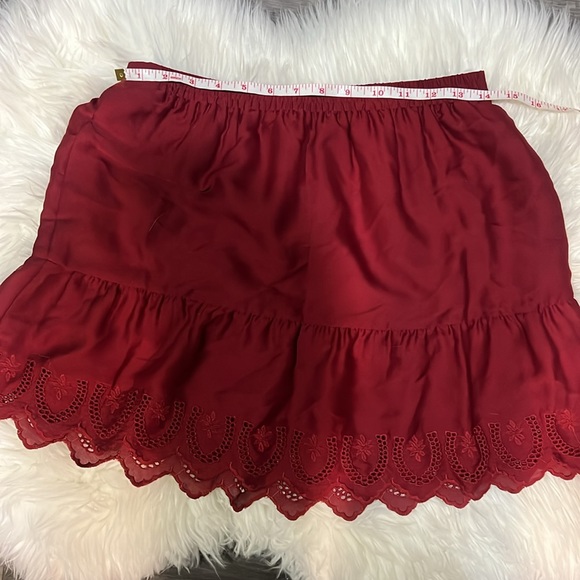 Madewell Duskway Burgundy Mini Skirt with Lace Trim, Size S - Picture 7 of 8